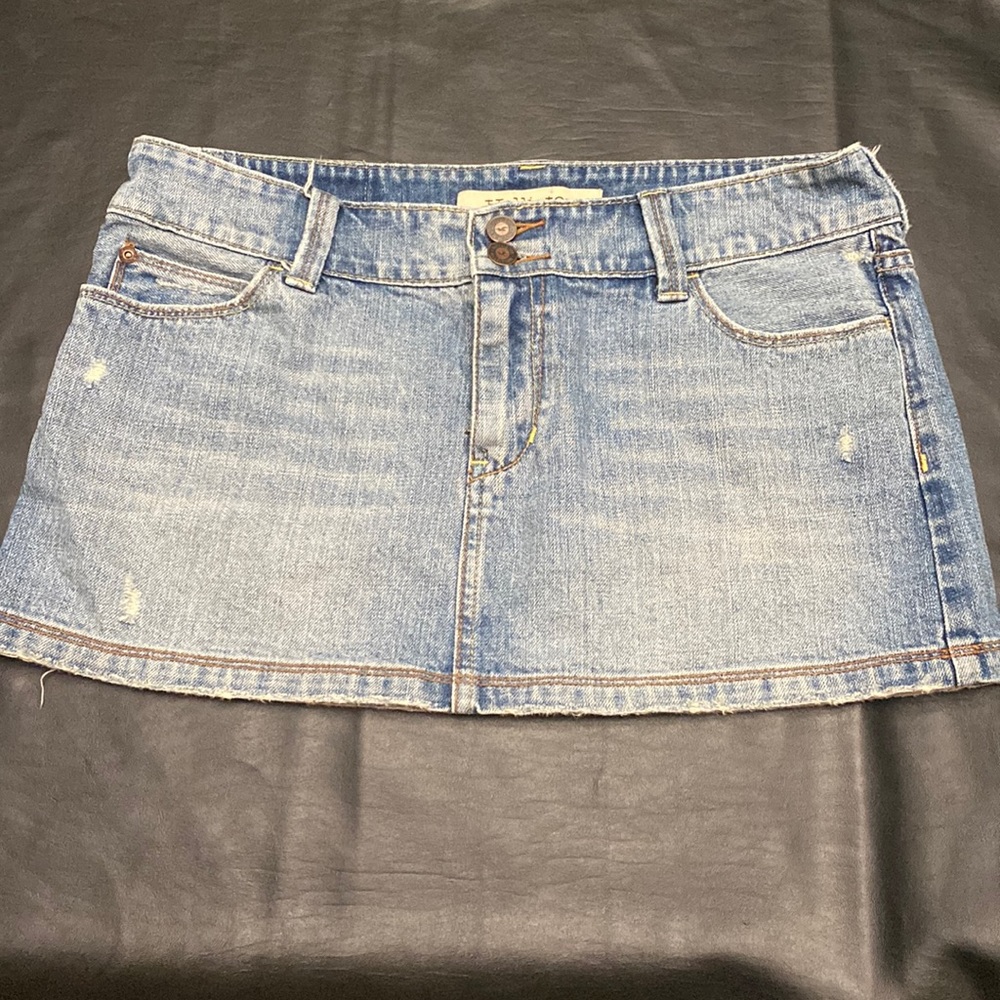 Hollister: Womens size 9 Jean skirt